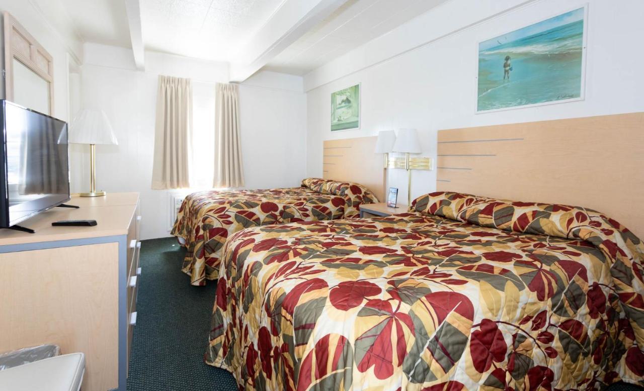 Fish Tales Boardwalk Inn & Ocean Mecca Motel Ocean City Exterior photo